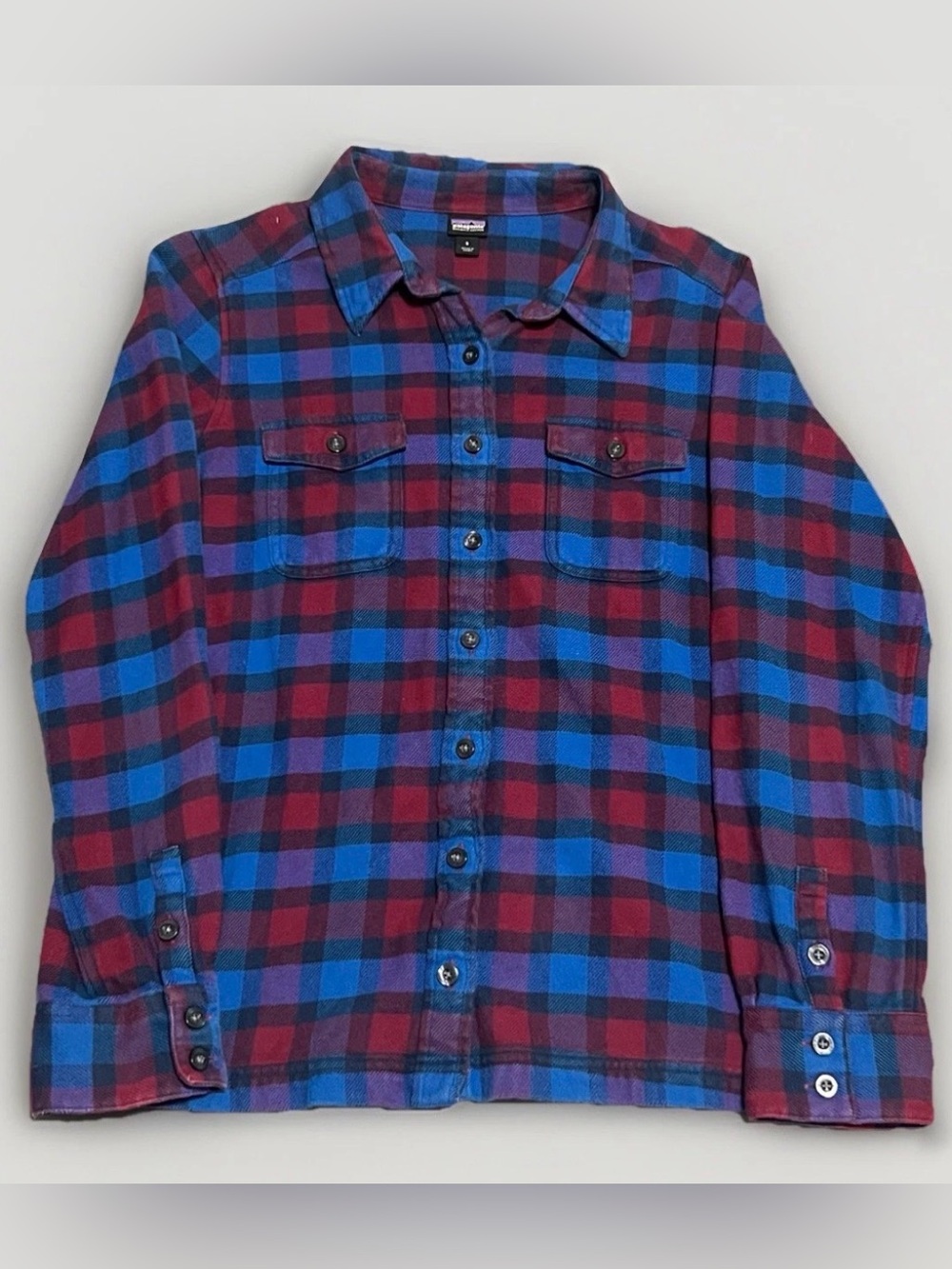 Patagonia Flannel Shirt Womens Size 6 Small Blue Red Plaid Button Up Top Hiking